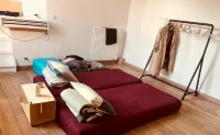 be house - 2 stelle