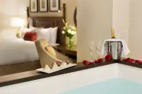 Fairmont le Manoir Richelieu - Hot Tub