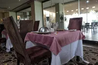 Royal Marang Hotel - breakfast