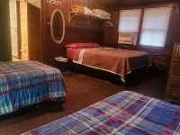 Big Chip Lodge. Awesome View. Dock 50' Away. Authentic Historical Wisconsin. - 3성급