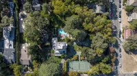 Historic Cedar Mansion Bungalows Barn - 1 Block from Sonoma Square - 3-Star