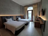 The Grand Palace Hotel Malang - bar
