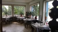 Hotel Zum Weinberg Hotels in Konigslutter am Elm