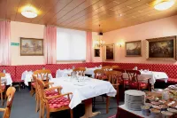 Hotel Lonac - breakfast