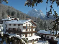 Hotel Garni Ongaro Các khách sạn ở Rocca Pietore