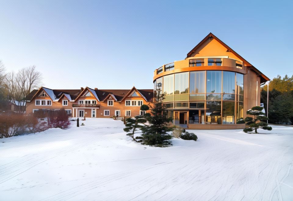 Hotel Pory Roku - Housity