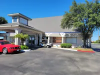 Knights Inn San Antonio Near at&T Center