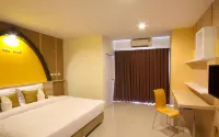 The Rice Hotel Hotels near Roi Et Tower