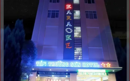 Tan Truong Son Hotel