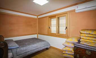 Yongin Hanok Pension Sujindang