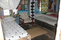 Red Rocks Rwanda - Triple Room