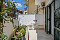 Aristo Apartment by Estia