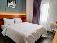 Queen Boutique Hotel Simpang Lima - Wi-Fi