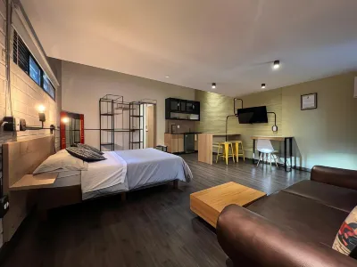 Roots Rentals 的 Frontera Vereda El Penasco住宿飯店