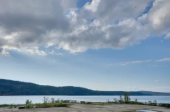 บ้านทันสมัยใน Hastings-on-hudson ใกล้แม่น้ำ!