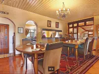 Harfield Guest Villa