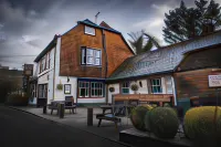 The Black Horse Inn Hotels near Barming