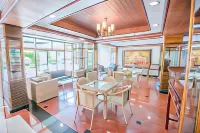 Grand Charoonrat Apartment Hotels in Amphoe Nong Khae