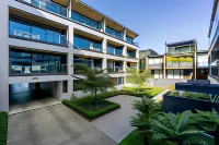 Fernz Motel & Apartments Birkenhead Hotels near RNZAF Base Auckland