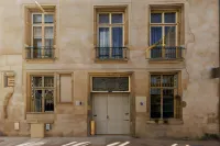 Hôtel Cloître - Entrée autonome, réception en ligne - Encore Mieux