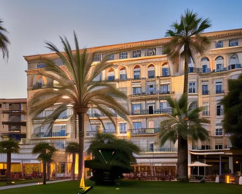 Hôtel Vacances Bleues Royal Westminster Hotels near شاطئ ماركي