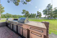 Hyland Motor Inn Hotels in Avalon