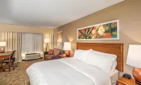 Holiday Inn Stevens Point - Convention Ctr Các khách sạn gần Communication Arts Center