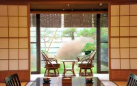 Gujohachiman No Yado Yoshidaya Hotels near Kokoro no Mori Museum