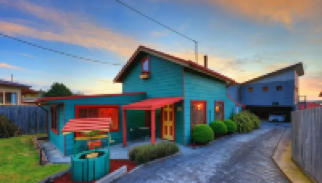 Rosebank Cottage Collection
