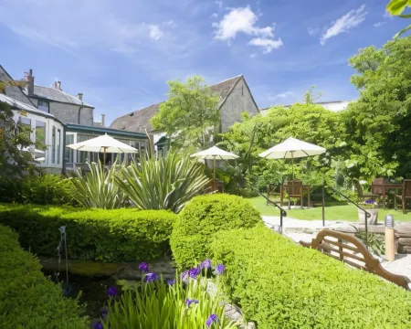 The Bay Tree Hotel Hotels in Burford