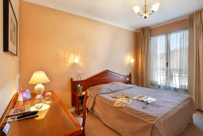 Hostellerie des Trois Pigeons, Paray-Le-Monial فنادق في Saint-Aubin-en-Charollais