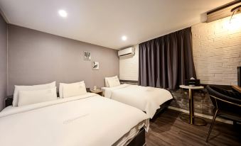 Welkin Hotel