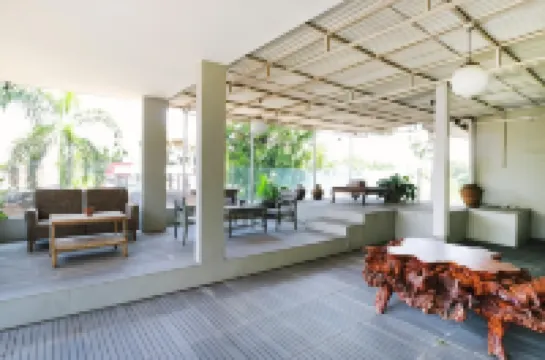 RedDoorz Near Upi Sersan Bajuri Bandung