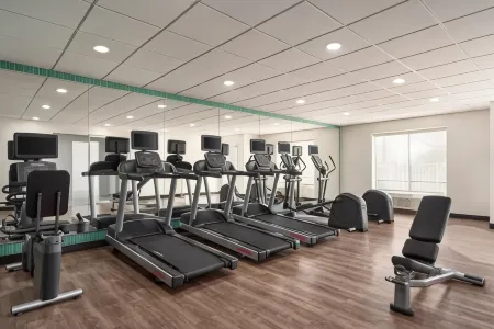 Holiday Inn Express Dumfries Отели в г. Траянгл