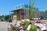 Le Voyageur Inn Hotels in Mattawa