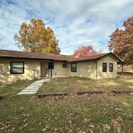 Lakefront in Duck Creek with Private Dock, 2 Units