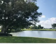 Beautiful 2/2 townhome across from world class Lake Okeechobee Bass fishing !
