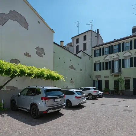 Hotel Antica Dimora, MantegnaHotels