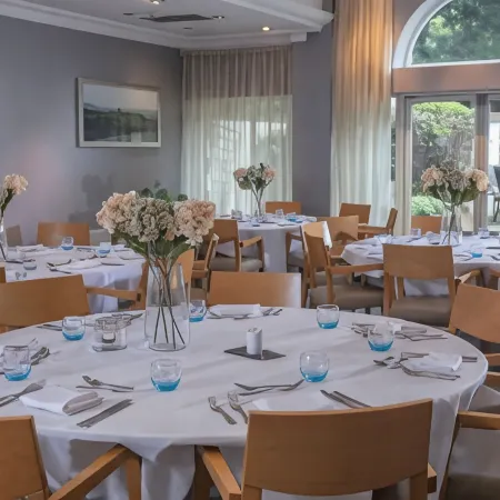Oxford Belfry Hotel & Spa Отели в г. Оксфорд