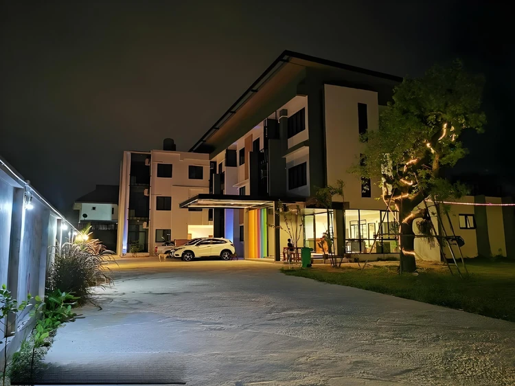 รูปภาพของเนอวานา @ พลา