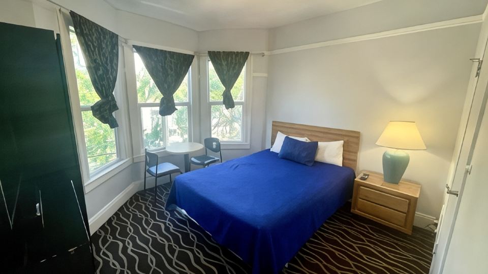 Twin Peaks Hotel