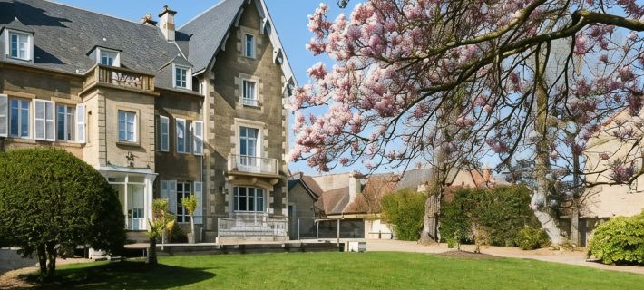 Le Clos De Bourgogne โรงแรมในอัลลีเยร์