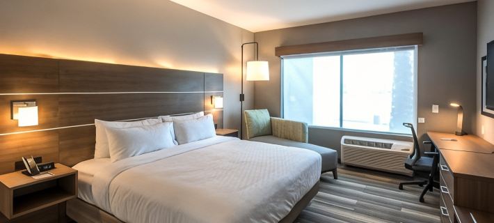 Holiday Inn Express & Suites PHOENIX NORTH - HAPPY VALLEY by IHG Hotels in Phoenix