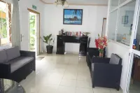 FOREST LODGE GUEST HOUSE Hotels in Port Glaud