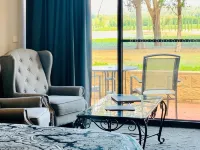 Estate Tuscany Hotels in Broke