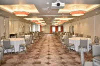 Holiday Inn Windsor - Wine Country Hotels in Windsor