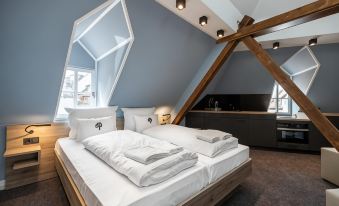 Oldtown Studios by DasPaul