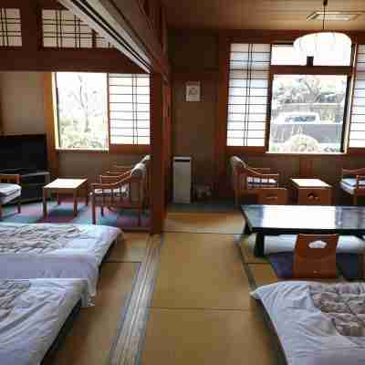 Nishimiyasou Rooms