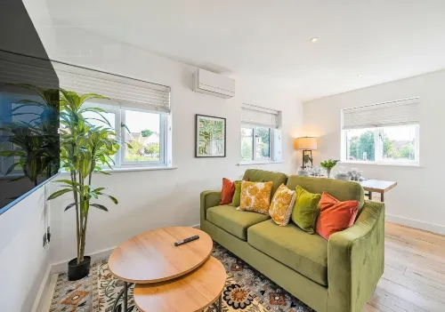 Kingsclere Apartments in Basingstoke - Homestays