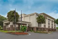 Hampton Inn Charleston/Mt. Pleasant-Patriots Point Hotel in zona USS Yorktown CV-10